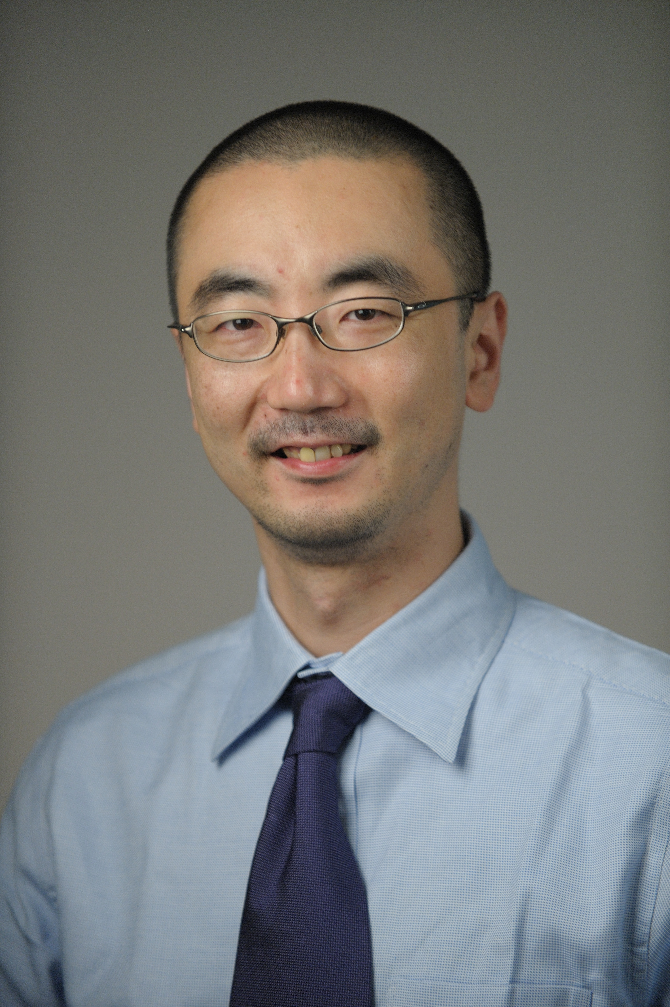 Associate Professor Kiyoshi Hirahara, MD, Ph.D